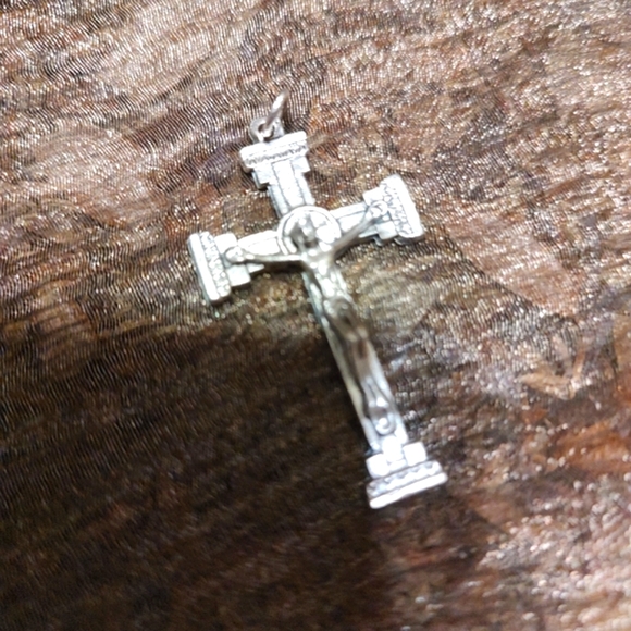 ▫️✝️▫️Beautiful Vintage Deadstock Ornate Silver Metal Crucifix Cross Pendant - Picture 12 of 15